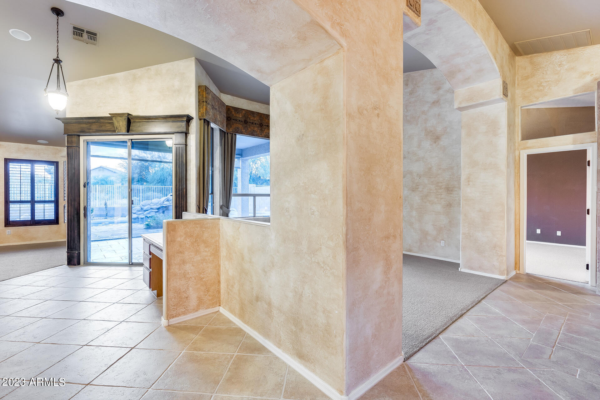 2514 N VIA SERENA Circle