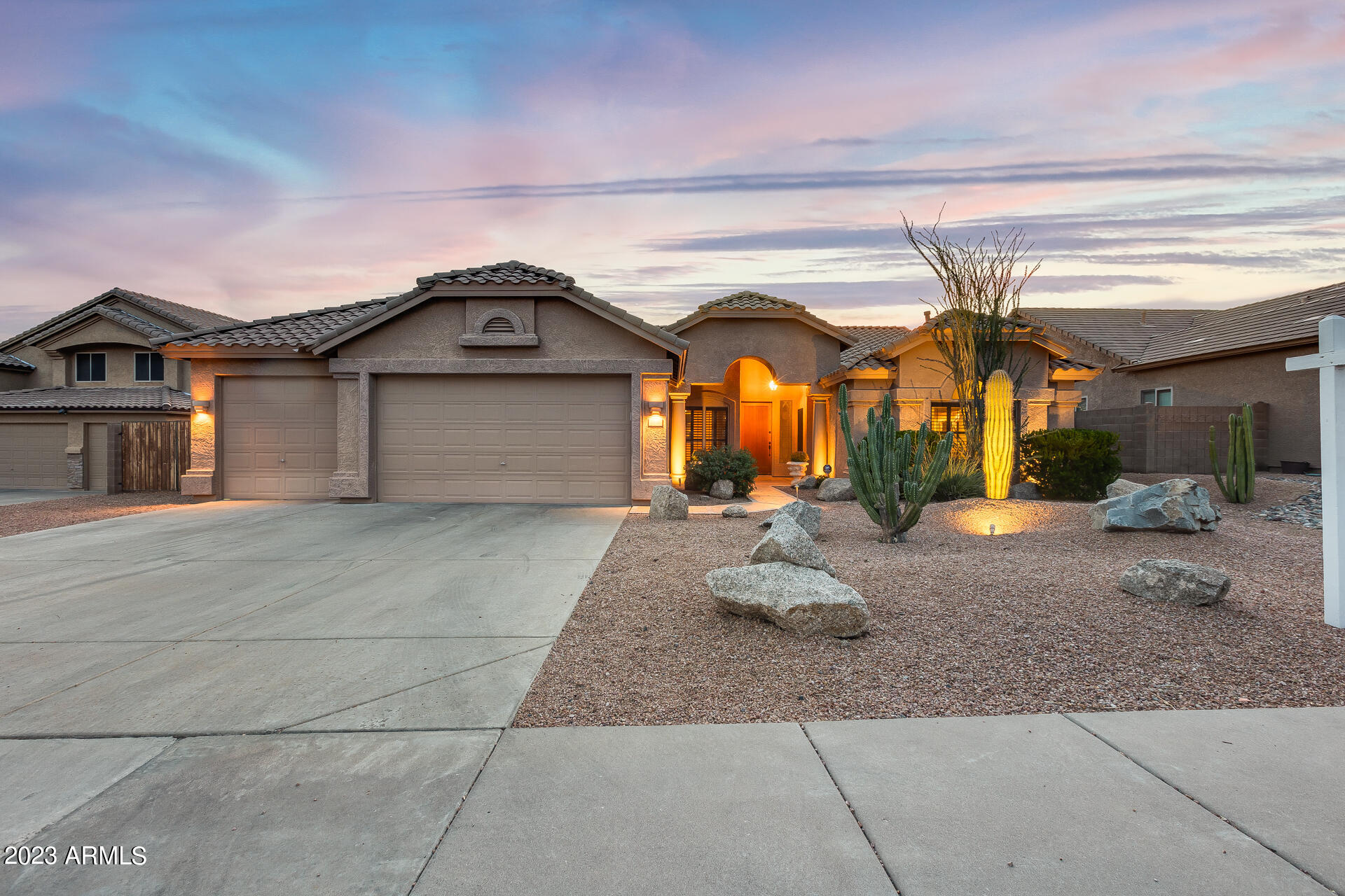 2514 N VIA SERENA Circle