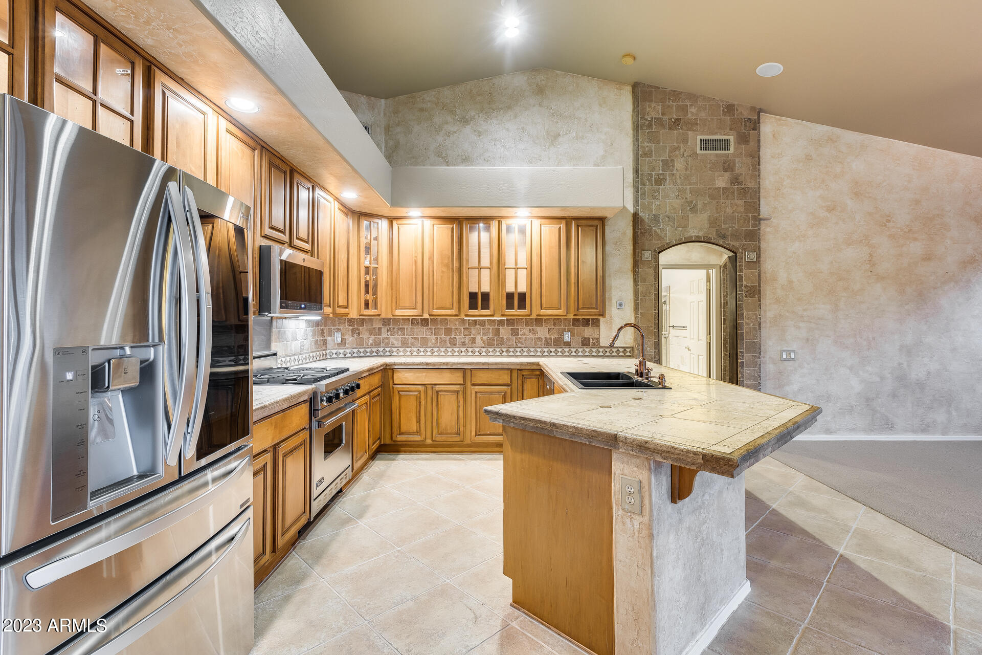 2514 N VIA SERENA Circle