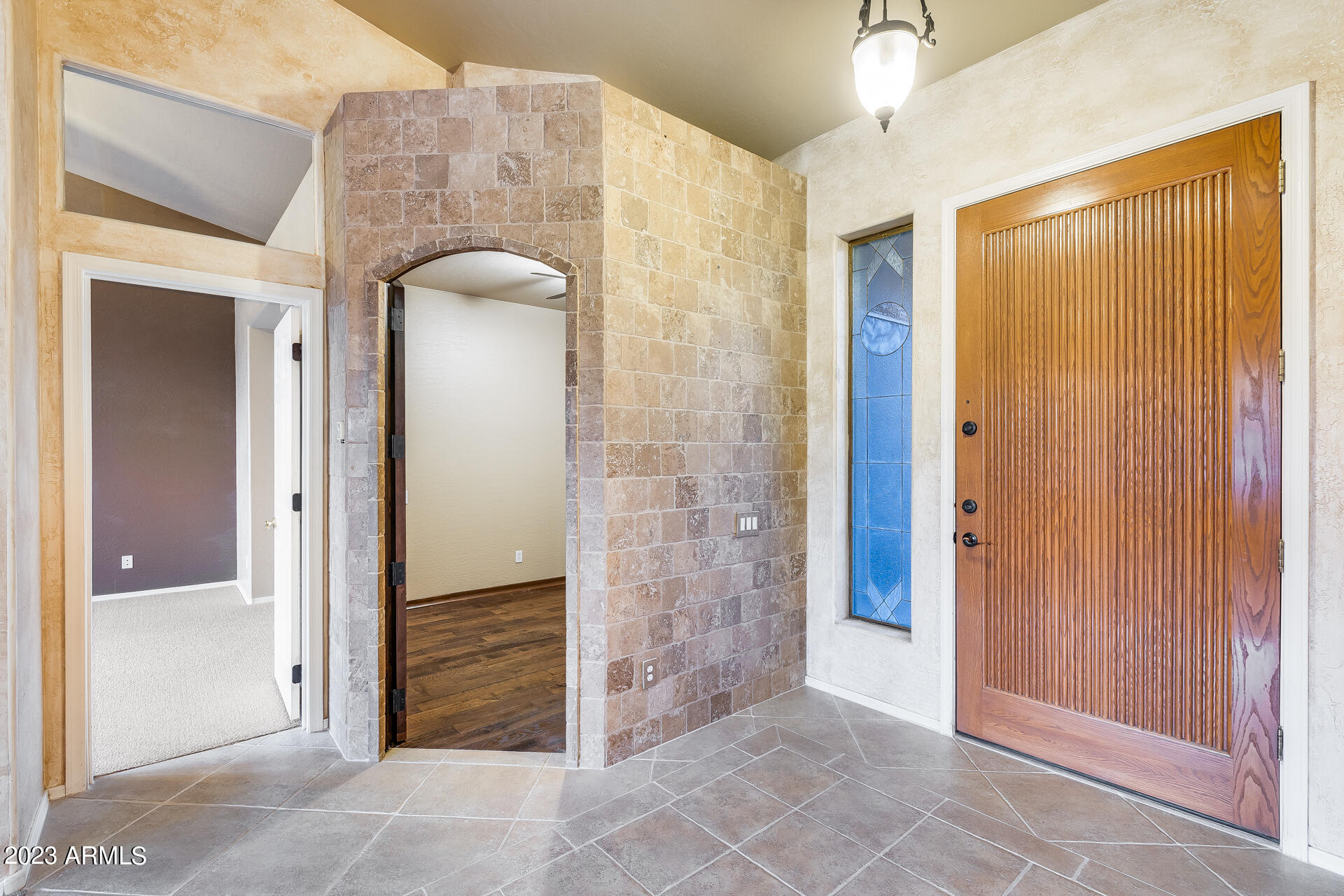 2514 N VIA SERENA Circle