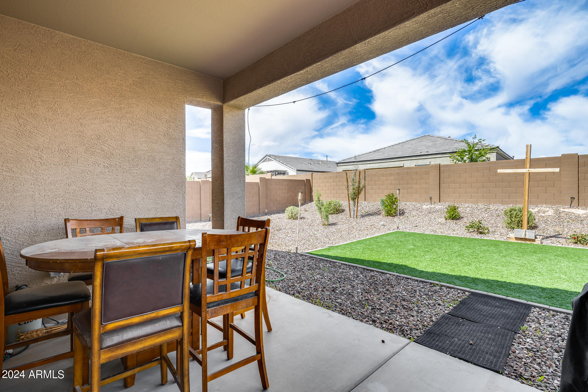 8372 W SPRINGFIELD Way