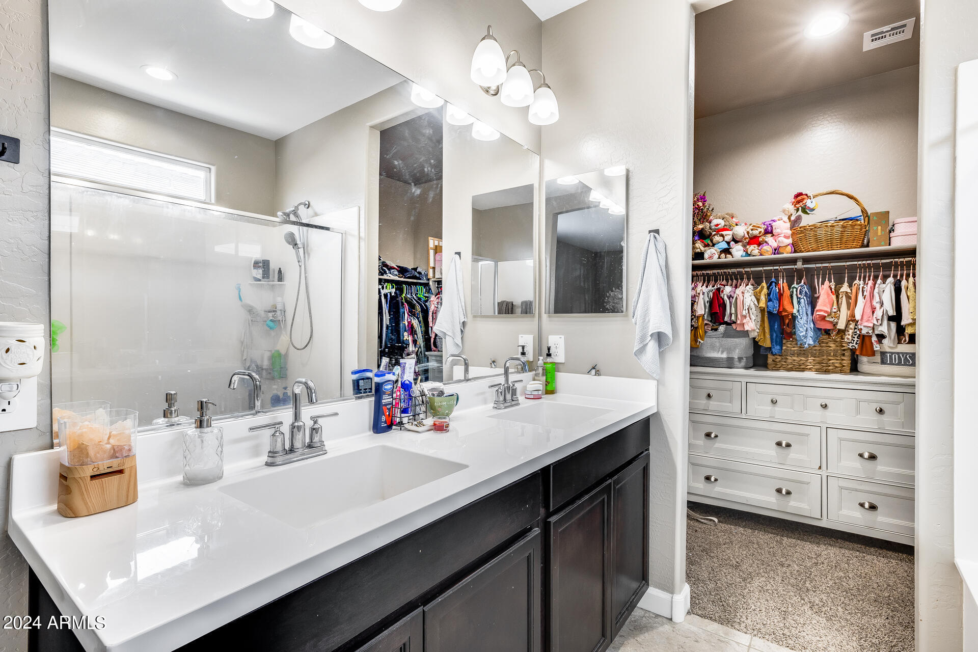 8372 W SPRINGFIELD Way