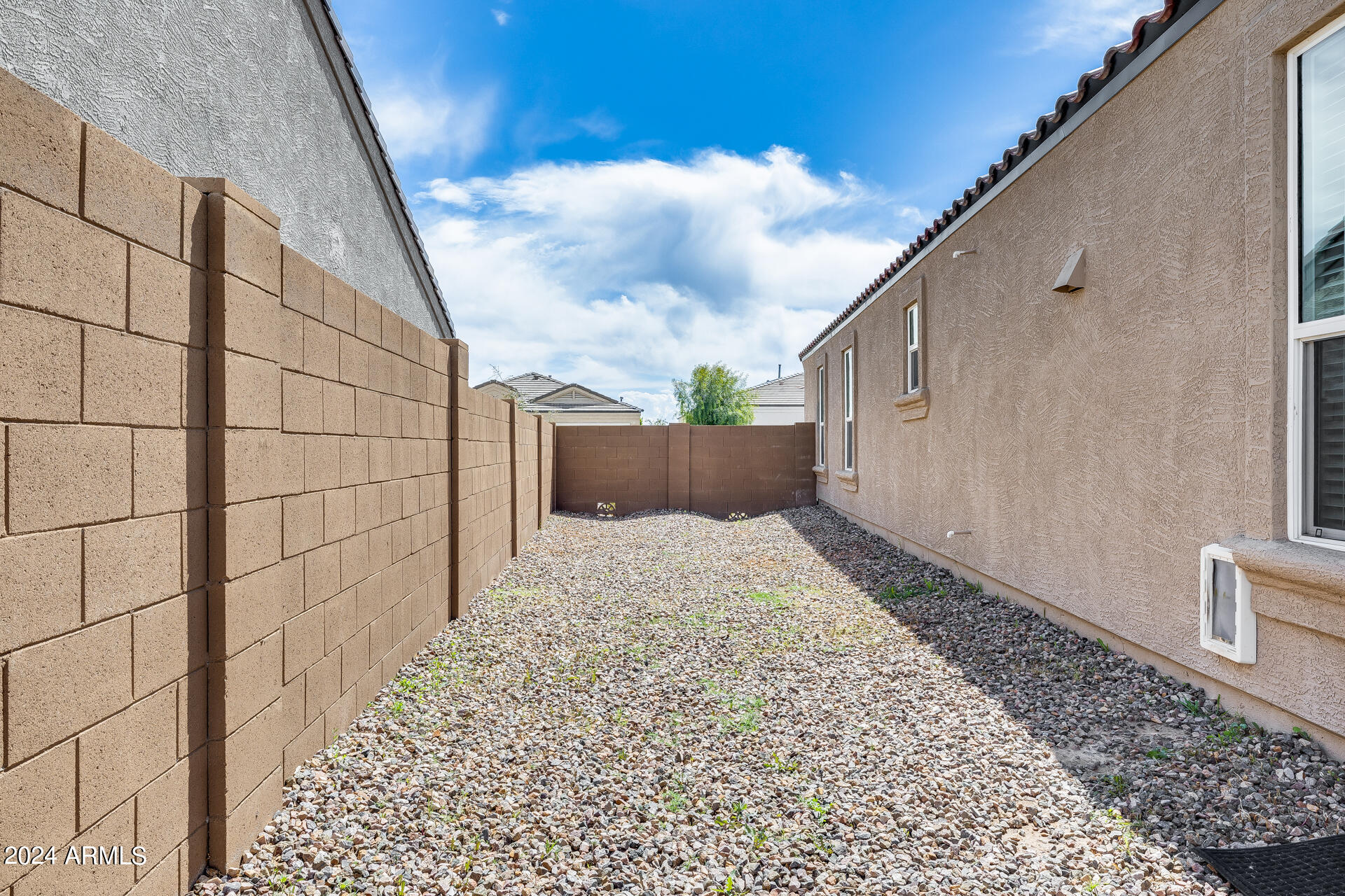 8372 W SPRINGFIELD Way