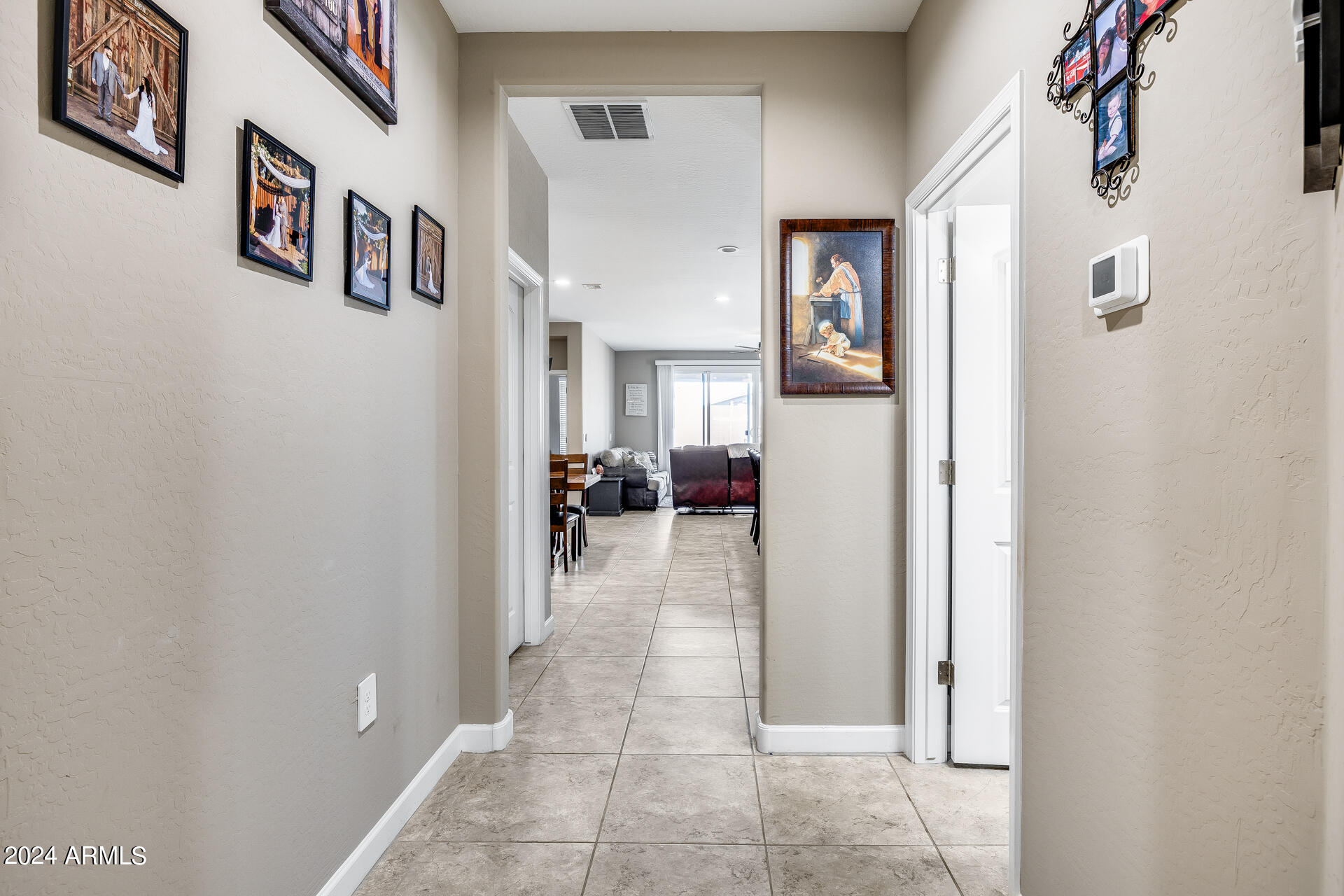 8372 W SPRINGFIELD Way