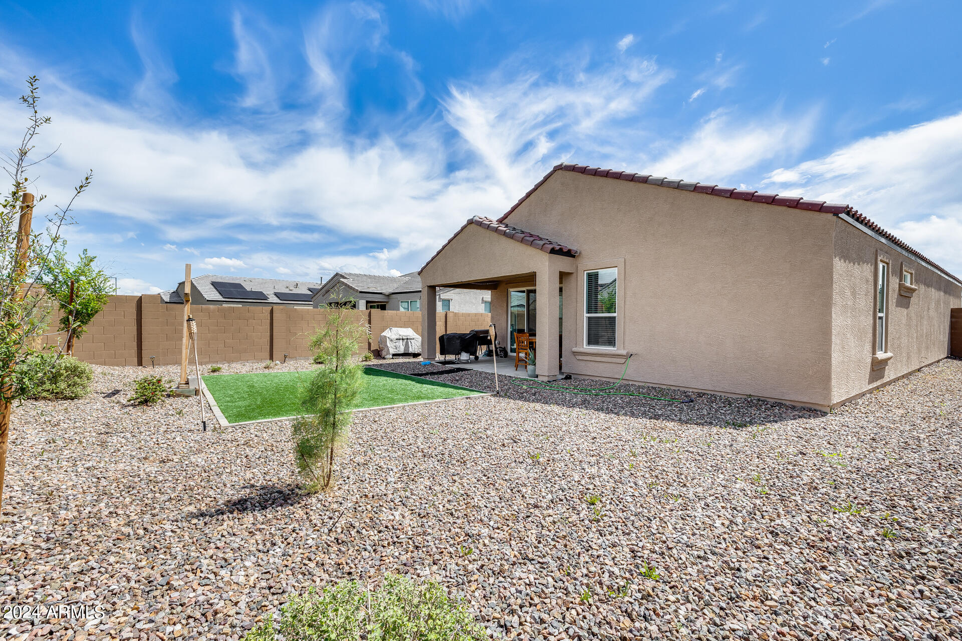 8372 W SPRINGFIELD Way