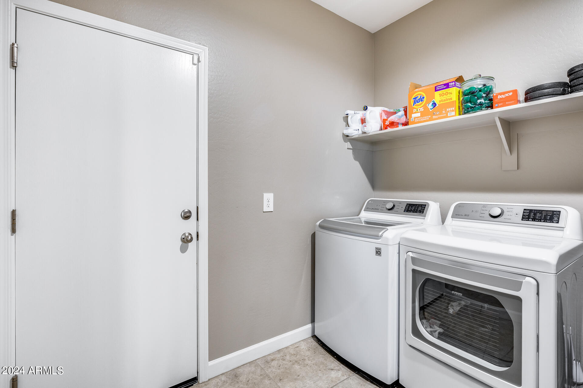 8372 W SPRINGFIELD Way