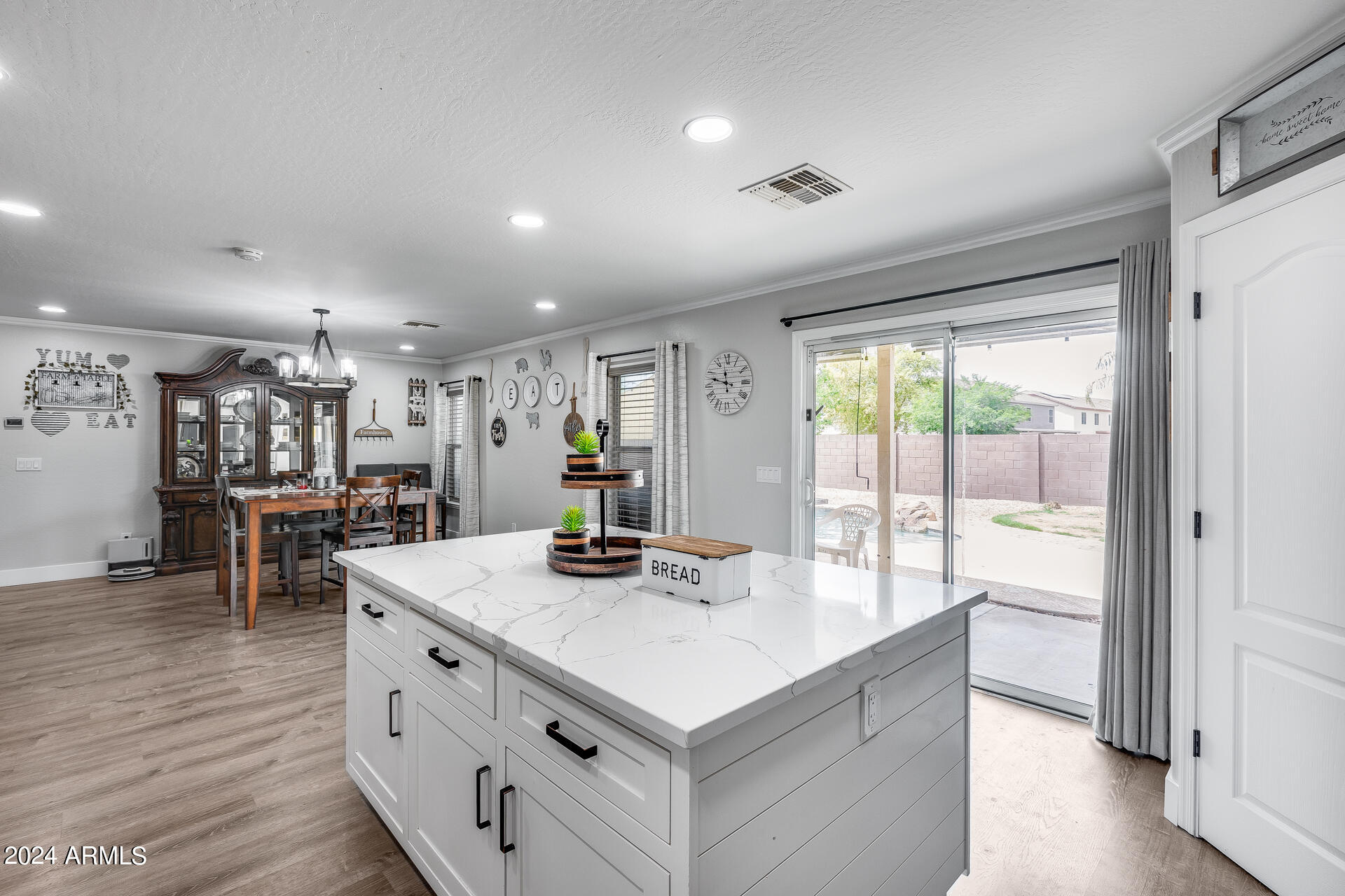 28112 N LIMESTONE Lane