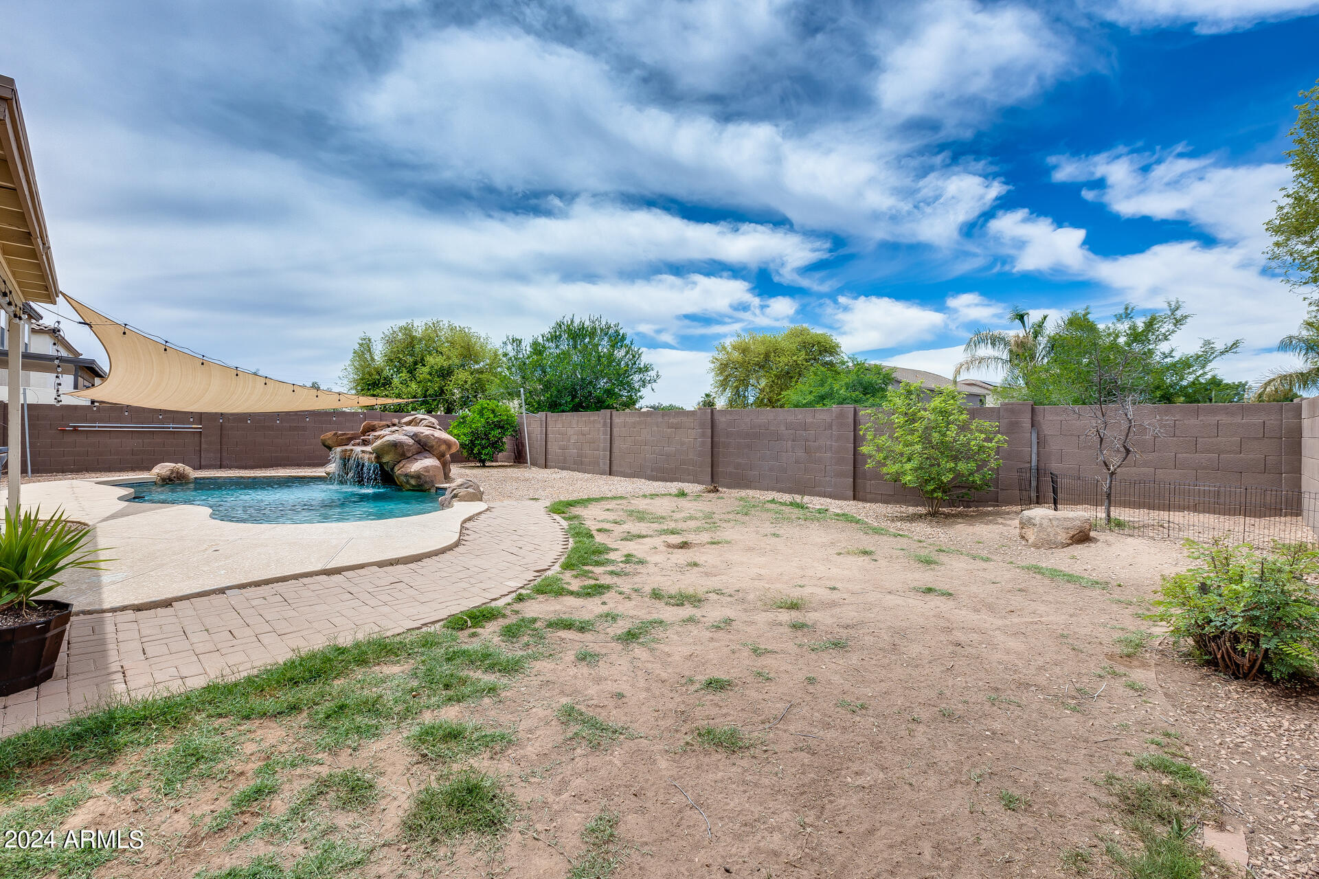 28112 N LIMESTONE Lane