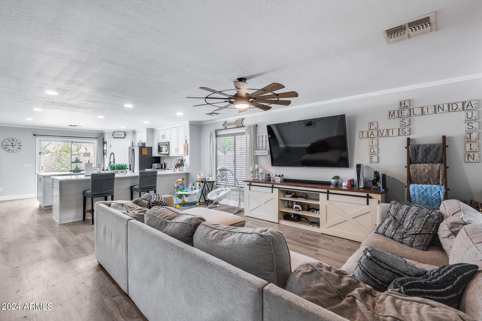 28112 N LIMESTONE Lane