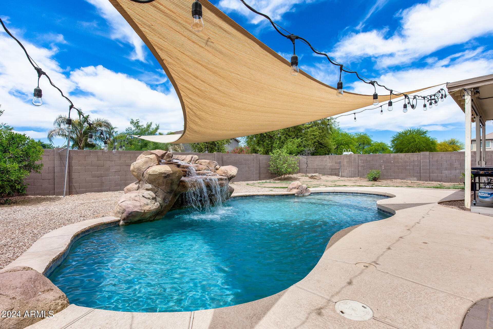 28112 N LIMESTONE Lane