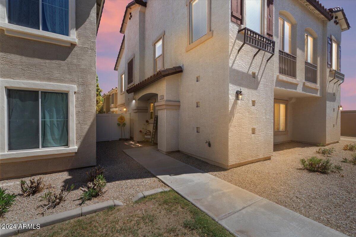 9233 E NEVILLE Avenue, 1099