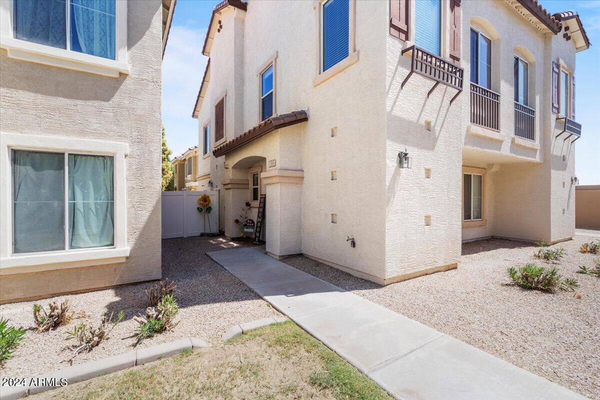 9233 E NEVILLE Avenue, 1099