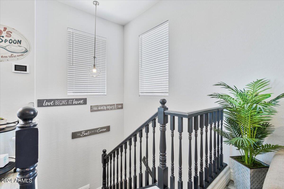 9233 E NEVILLE Avenue, 1099