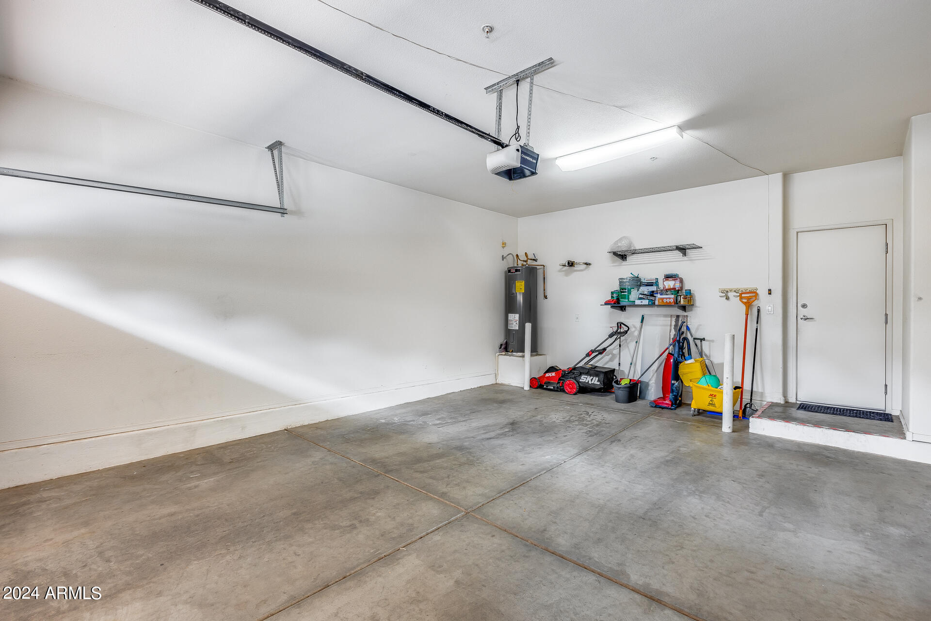 1350 S GREENFIELD Road # 1174