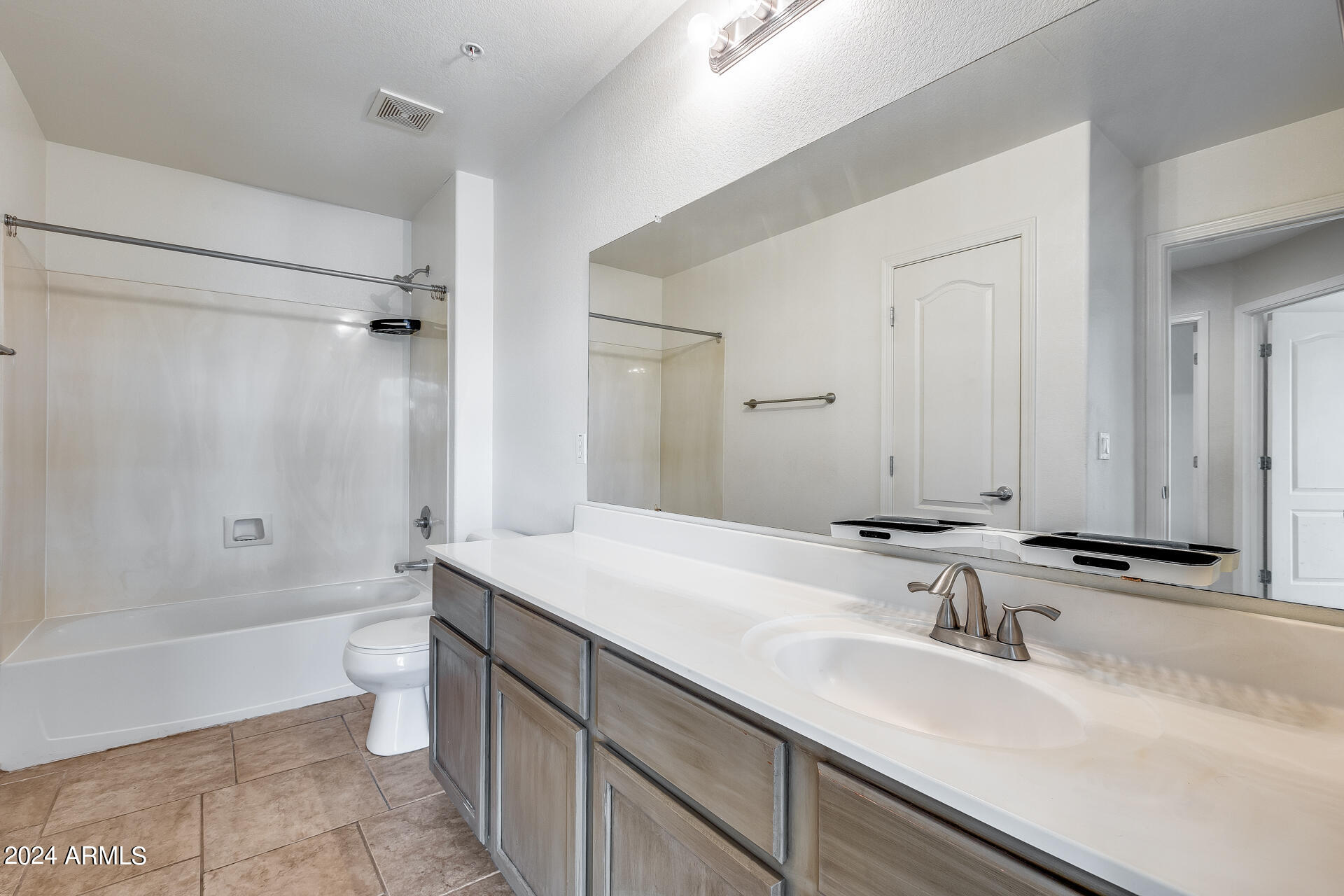 1350 S GREENFIELD Road # 1174