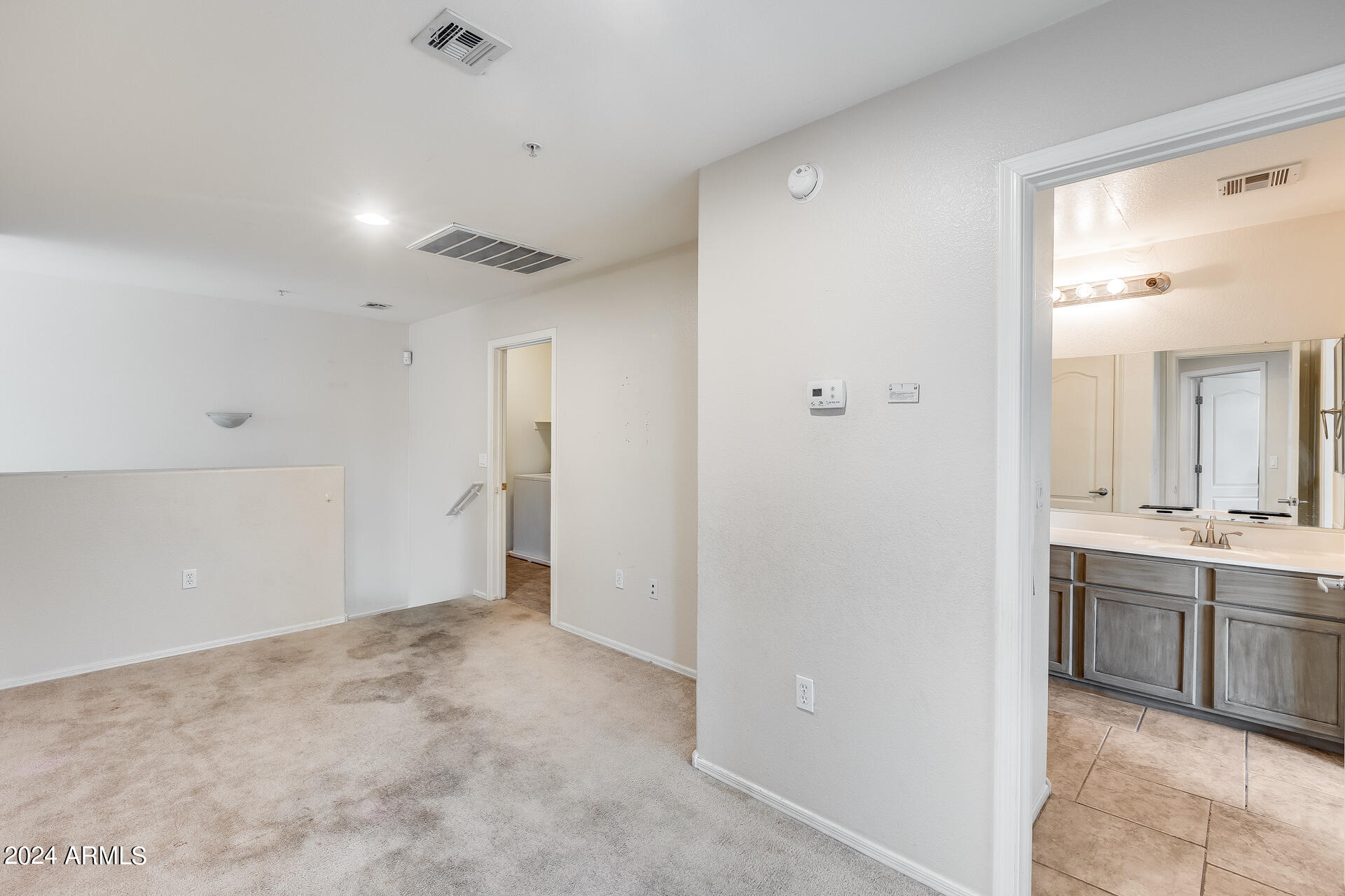 1350 S GREENFIELD Road # 1174