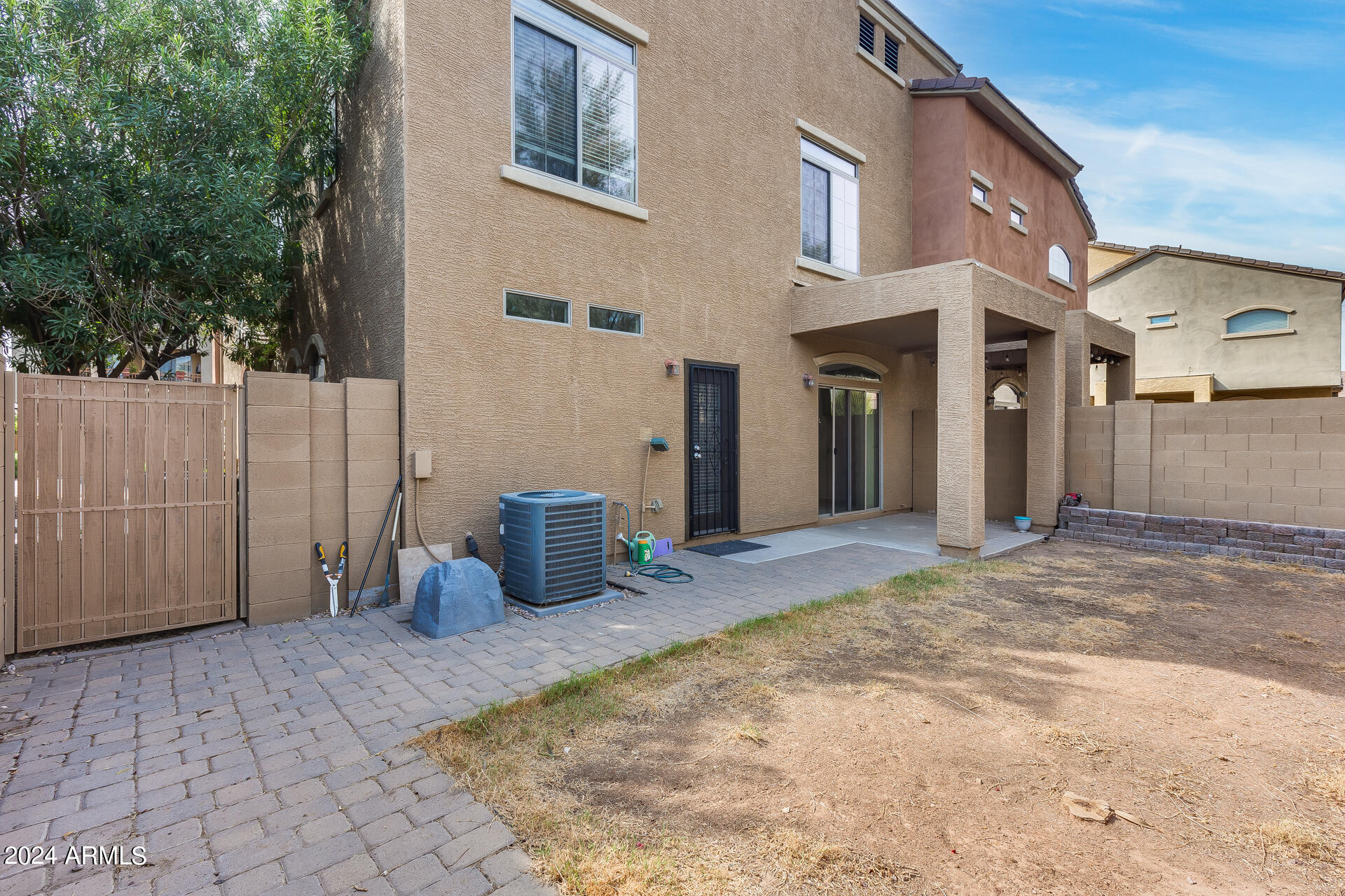 1350 S GREENFIELD Road # 1174