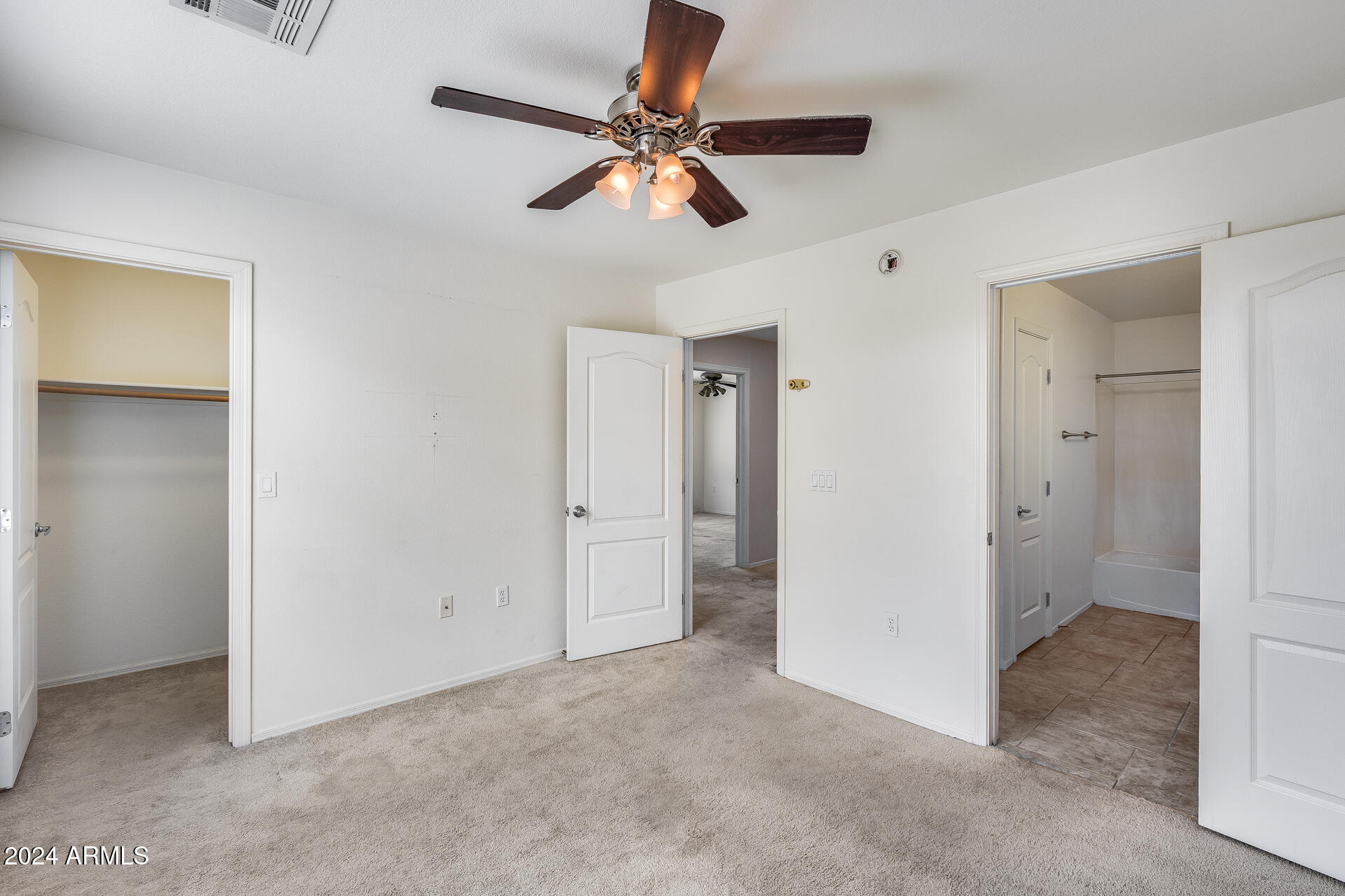 1350 S GREENFIELD Road # 1174