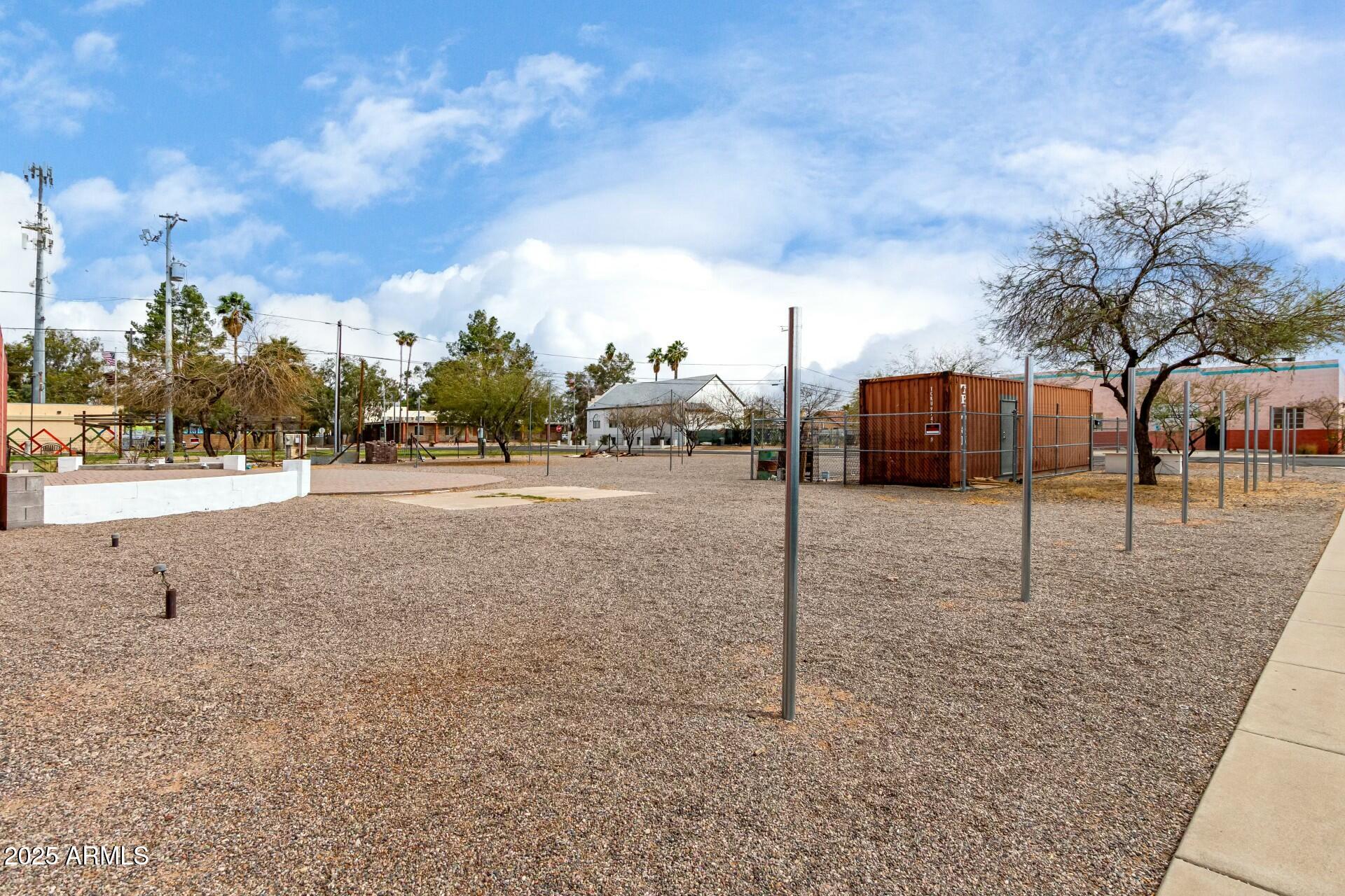 280 E 3Rd Street, -