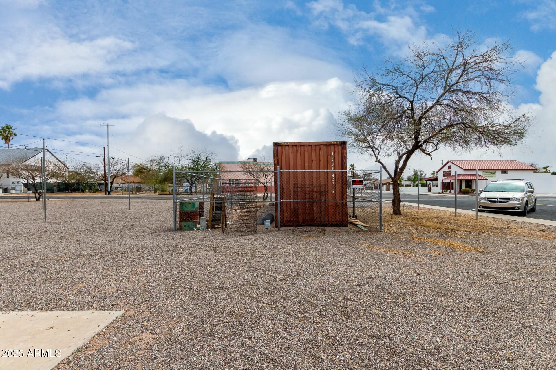 280 E 3Rd Street, -