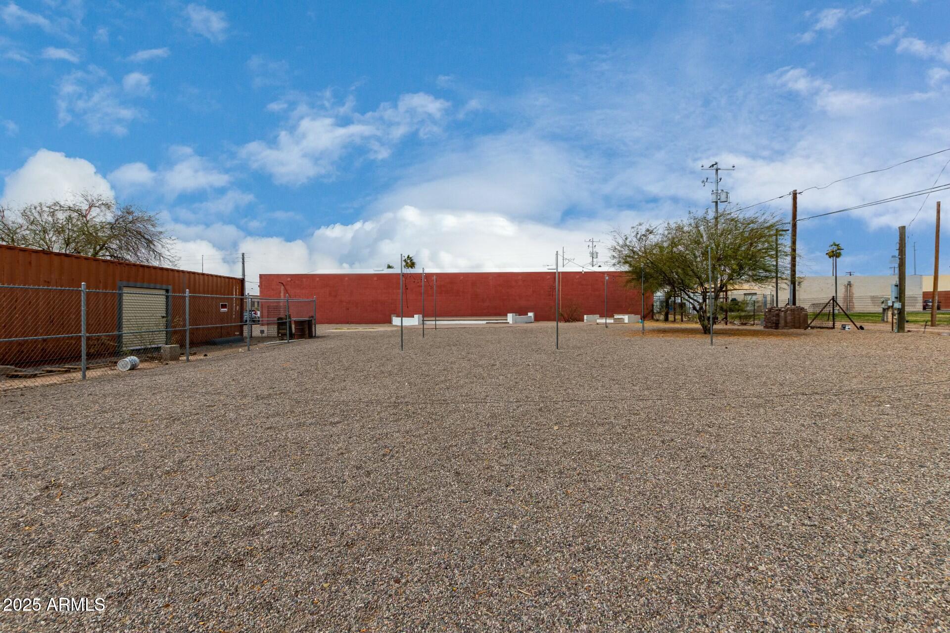 280 E 3Rd Street, -