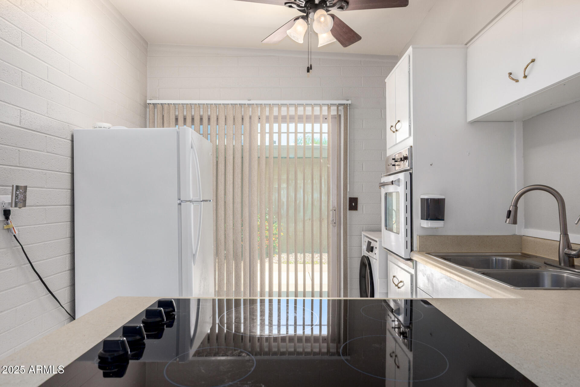 373 N EVERGREEN Street