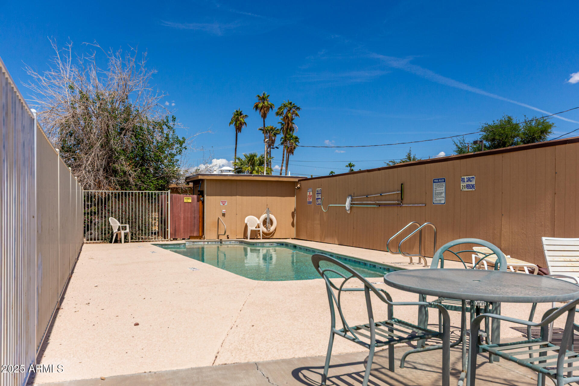 373 N EVERGREEN Street