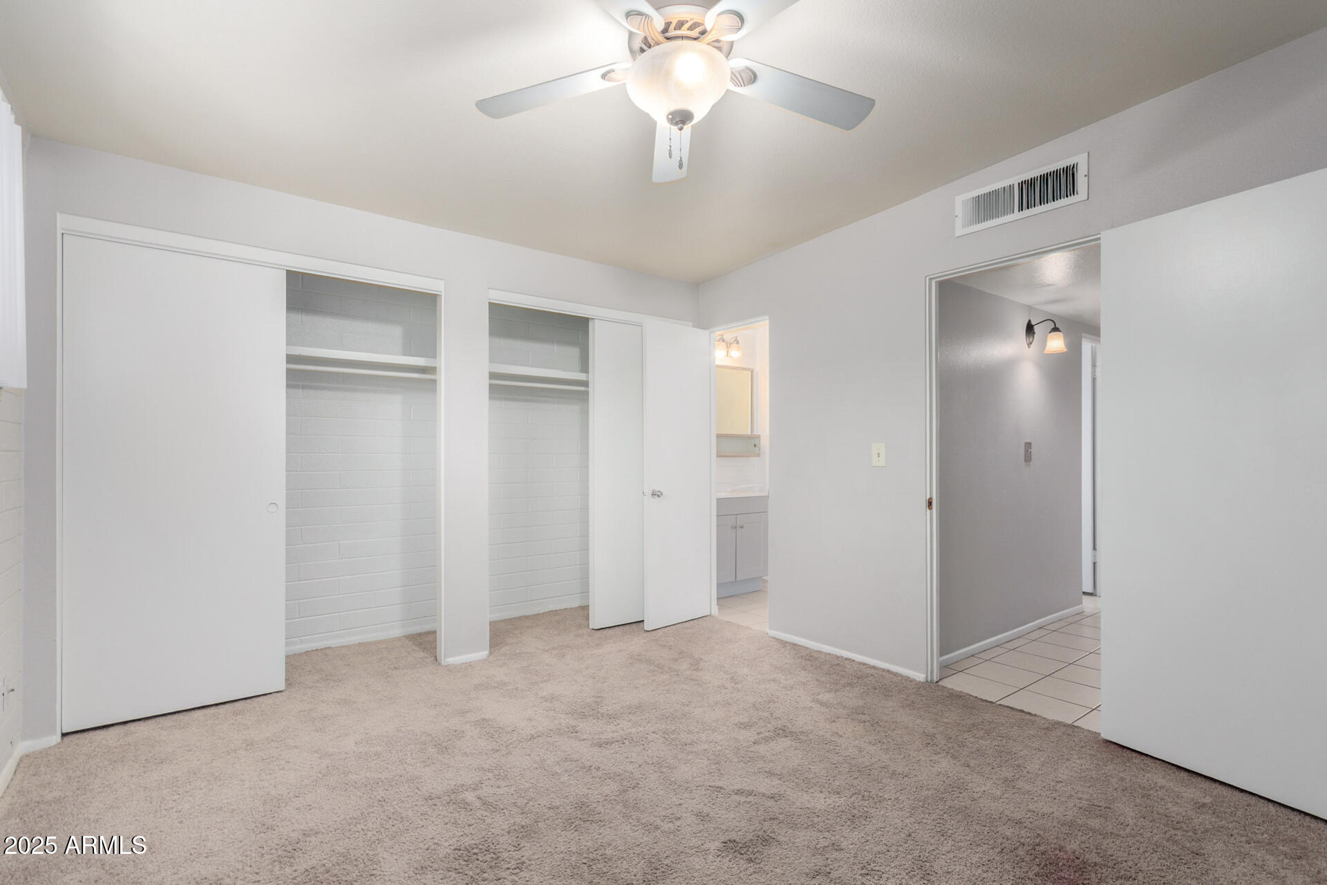 373 N EVERGREEN Street