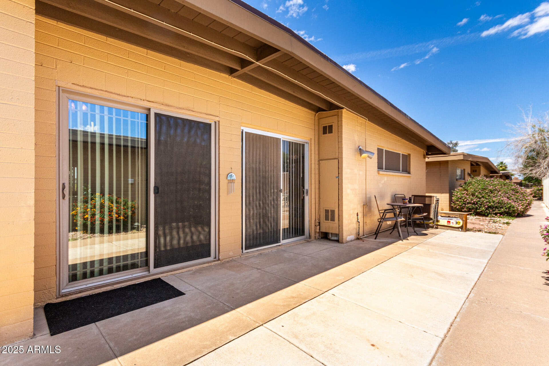 373 N EVERGREEN Street