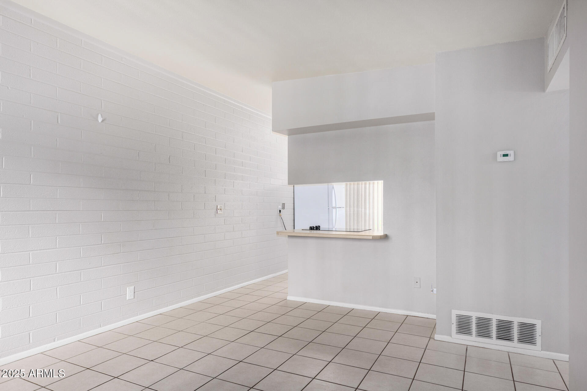 373 N EVERGREEN Street