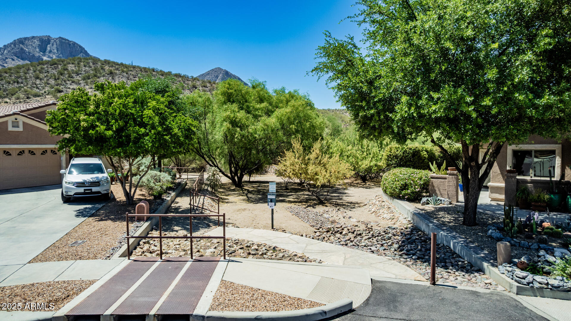 11109 N RAMS HORN Trail