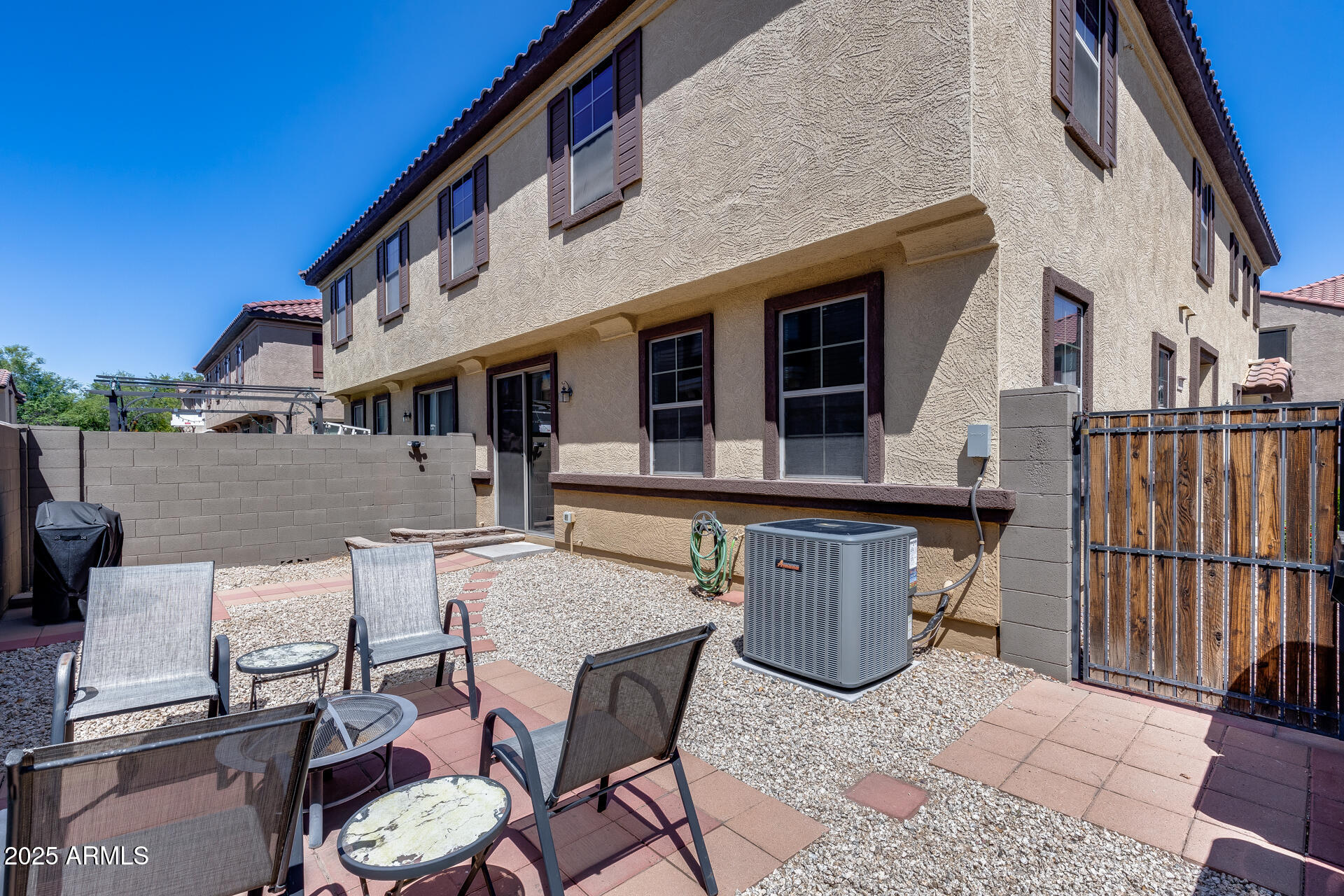 1265 S Aaron Street, 277