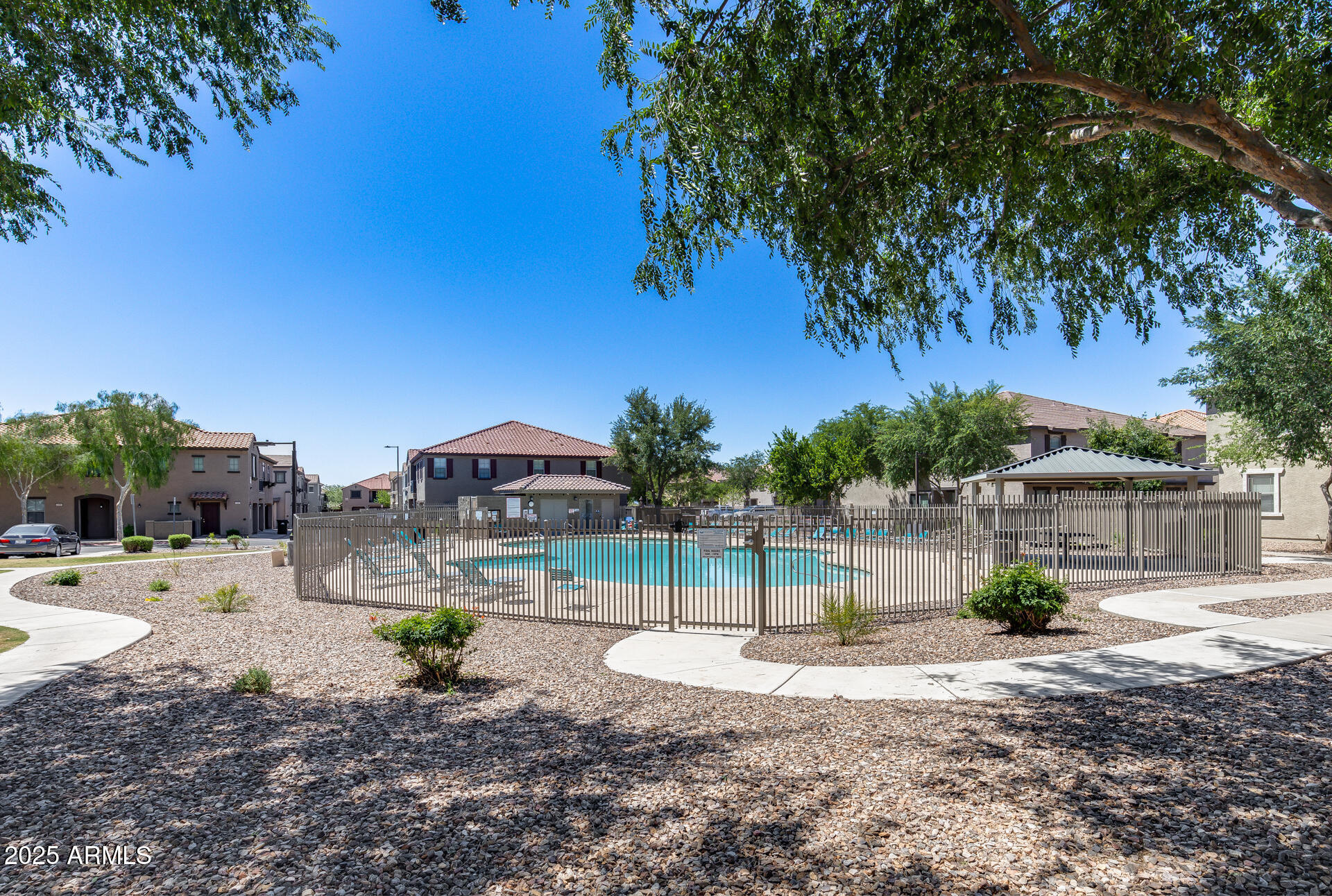 1265 S Aaron Street, 277