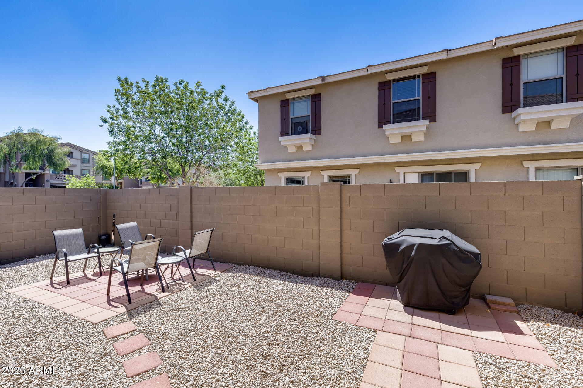 1265 S Aaron Street, 277