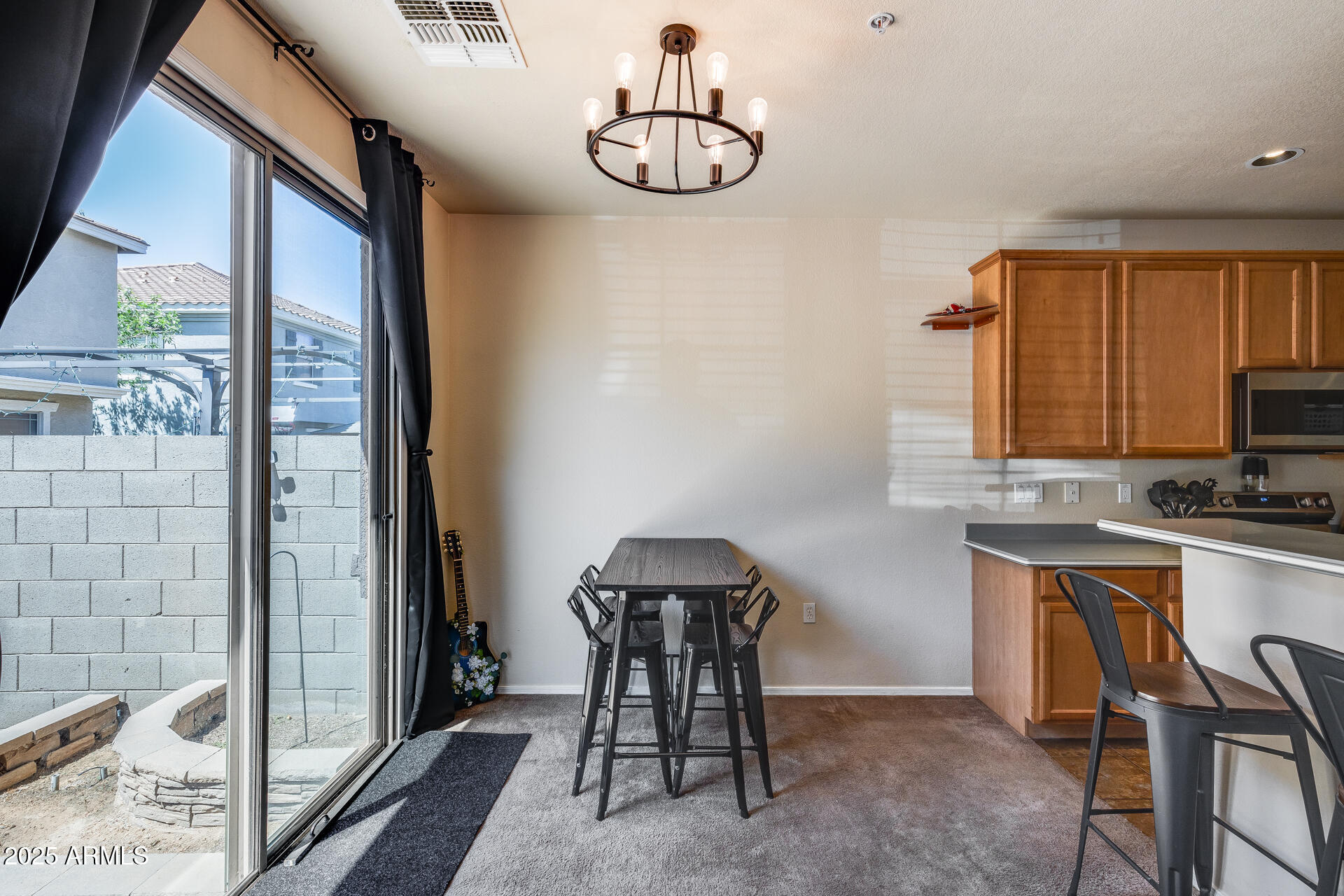 1265 S Aaron Street, 277