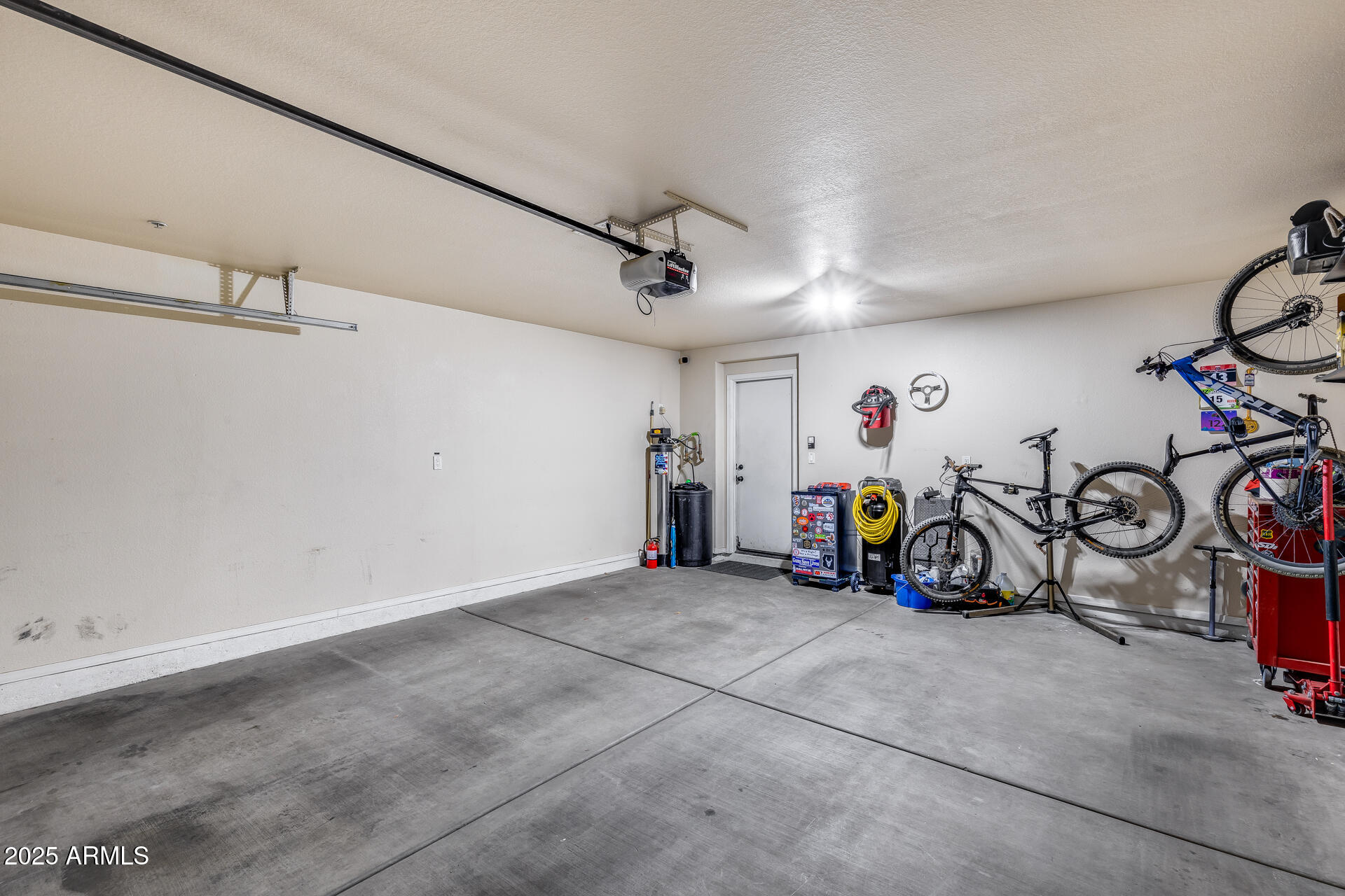 1265 S Aaron Street, 277