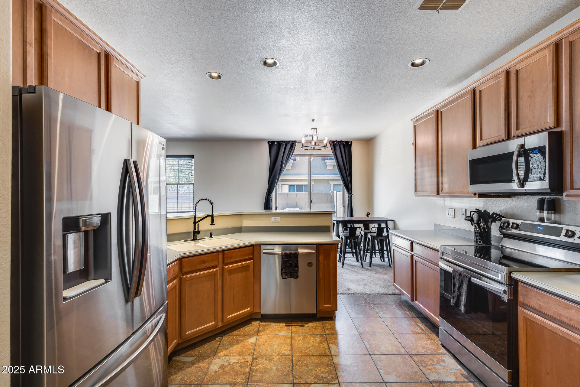 1265 S Aaron Street, 277