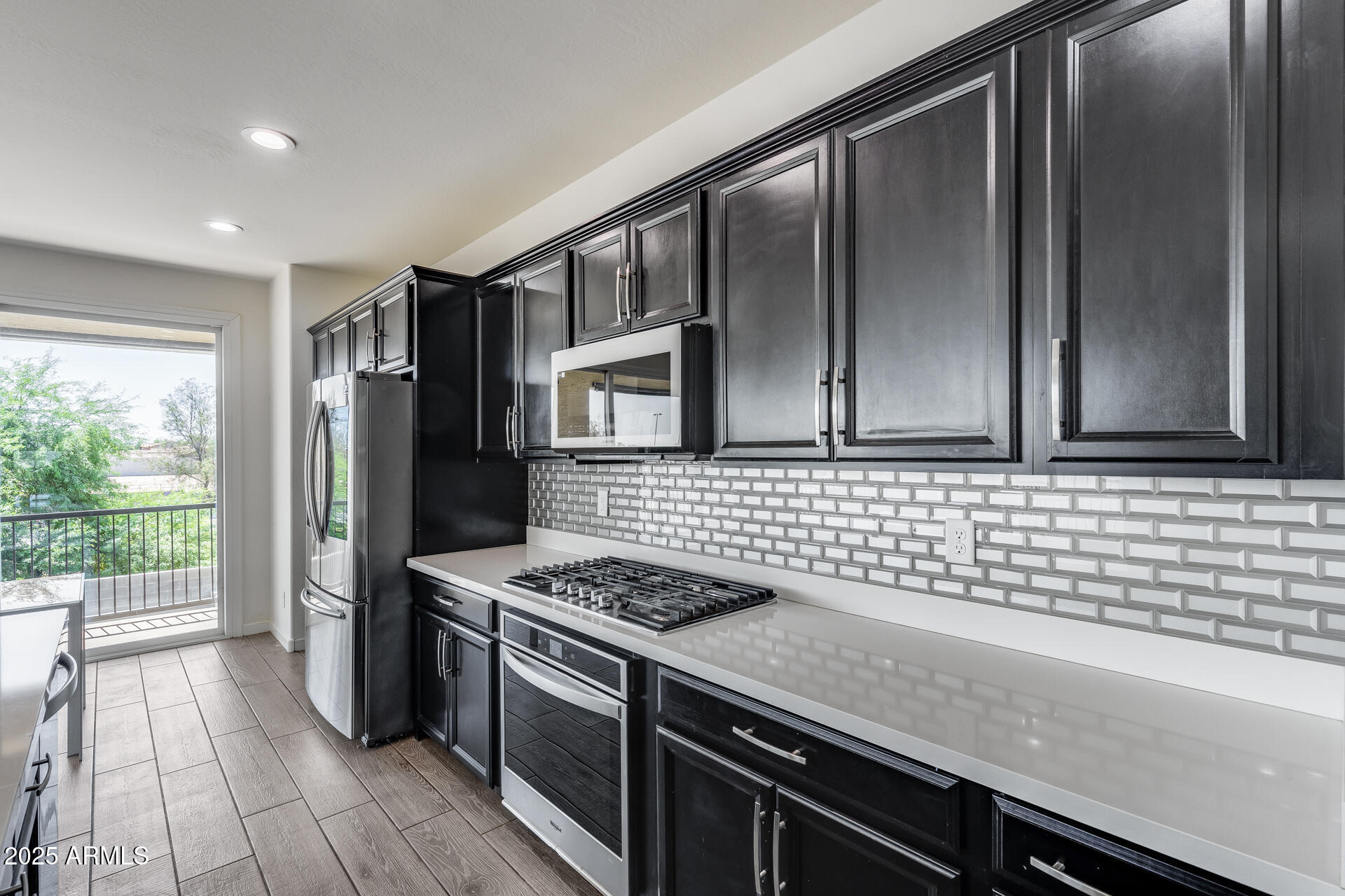 709 W FLINTLOCK Way