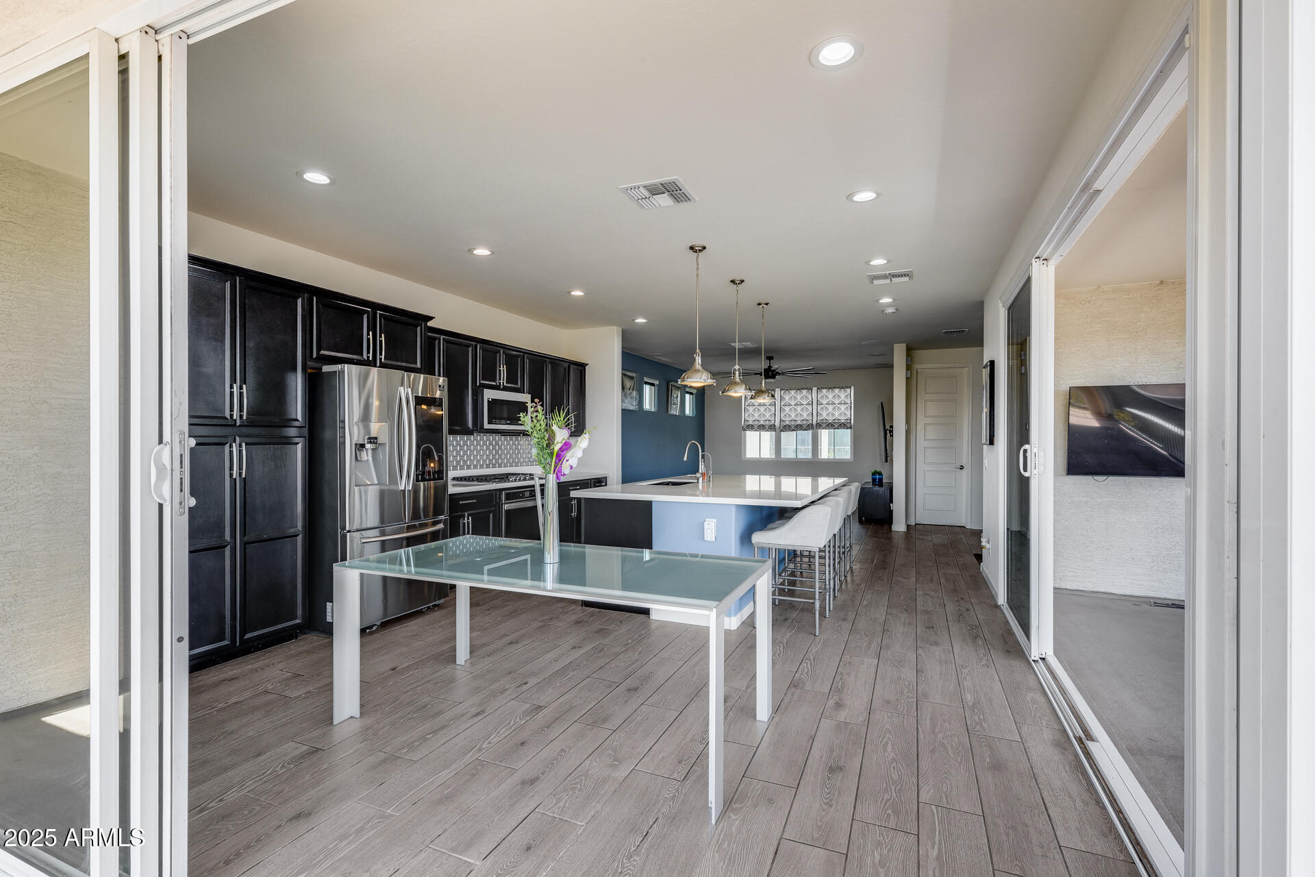 709 W FLINTLOCK Way