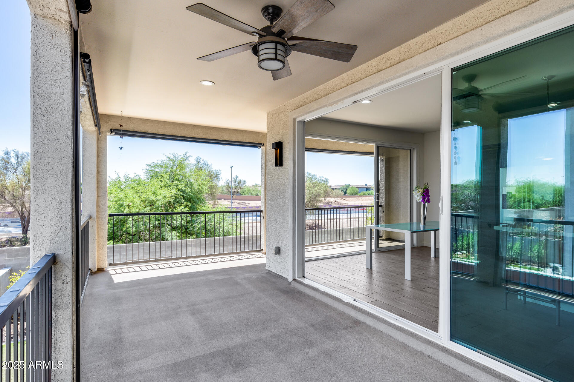 709 W FLINTLOCK Way
