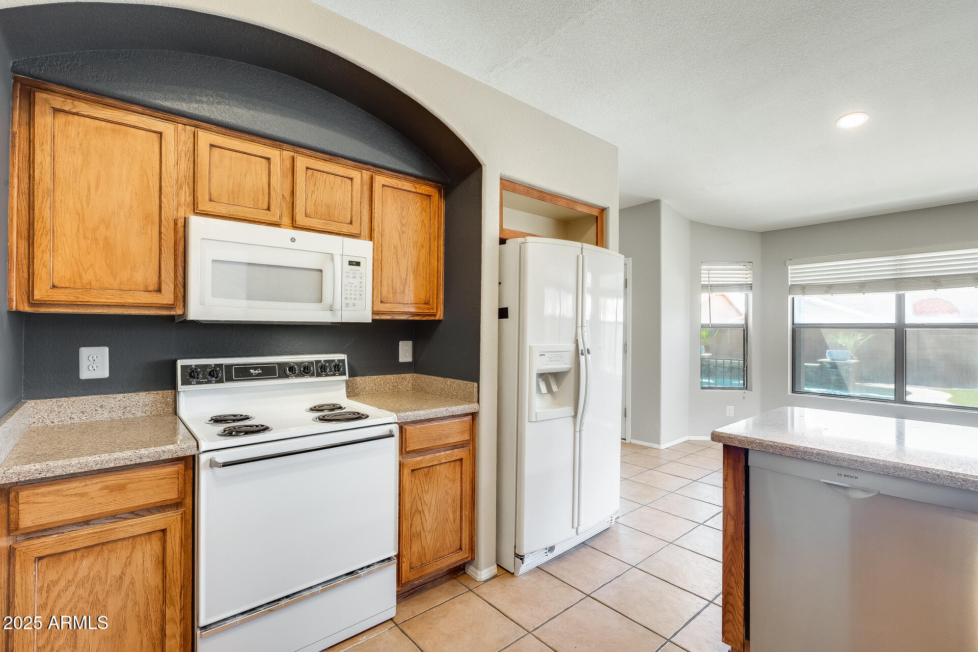 2545 E GRANITE VIEW Drive