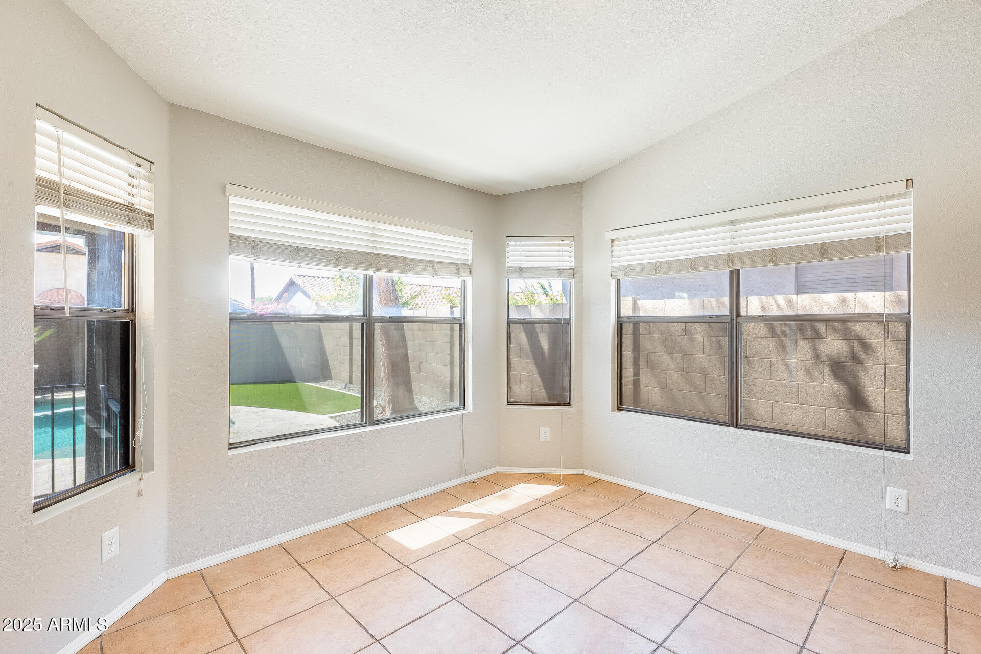 2545 E GRANITE VIEW Drive