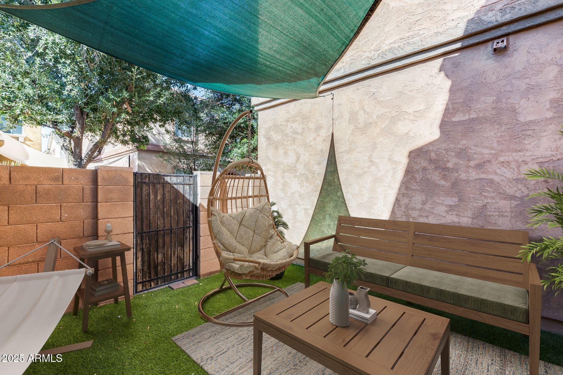 4292 E CARLA VISTA Drive