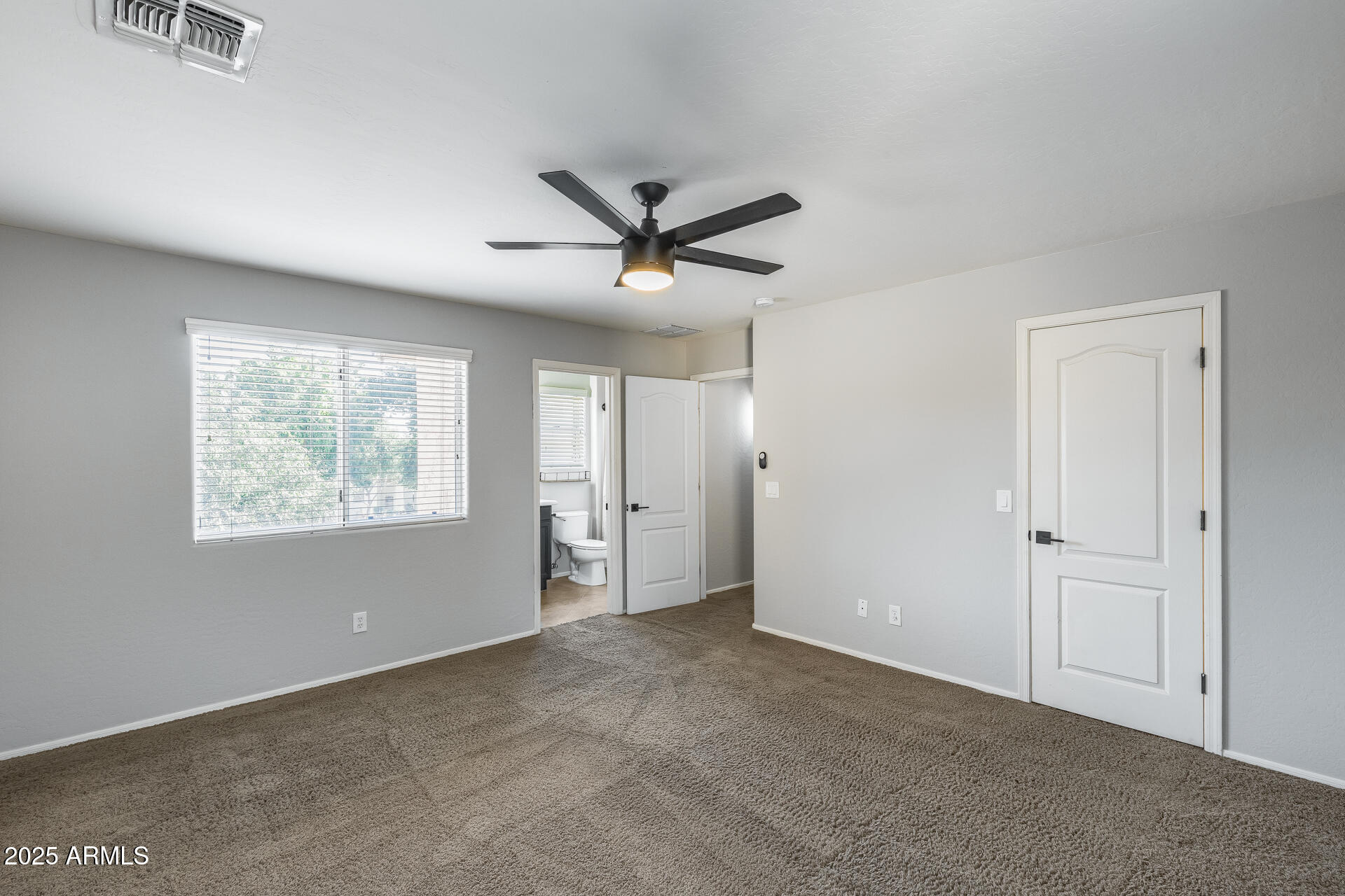 4292 E CARLA VISTA Drive