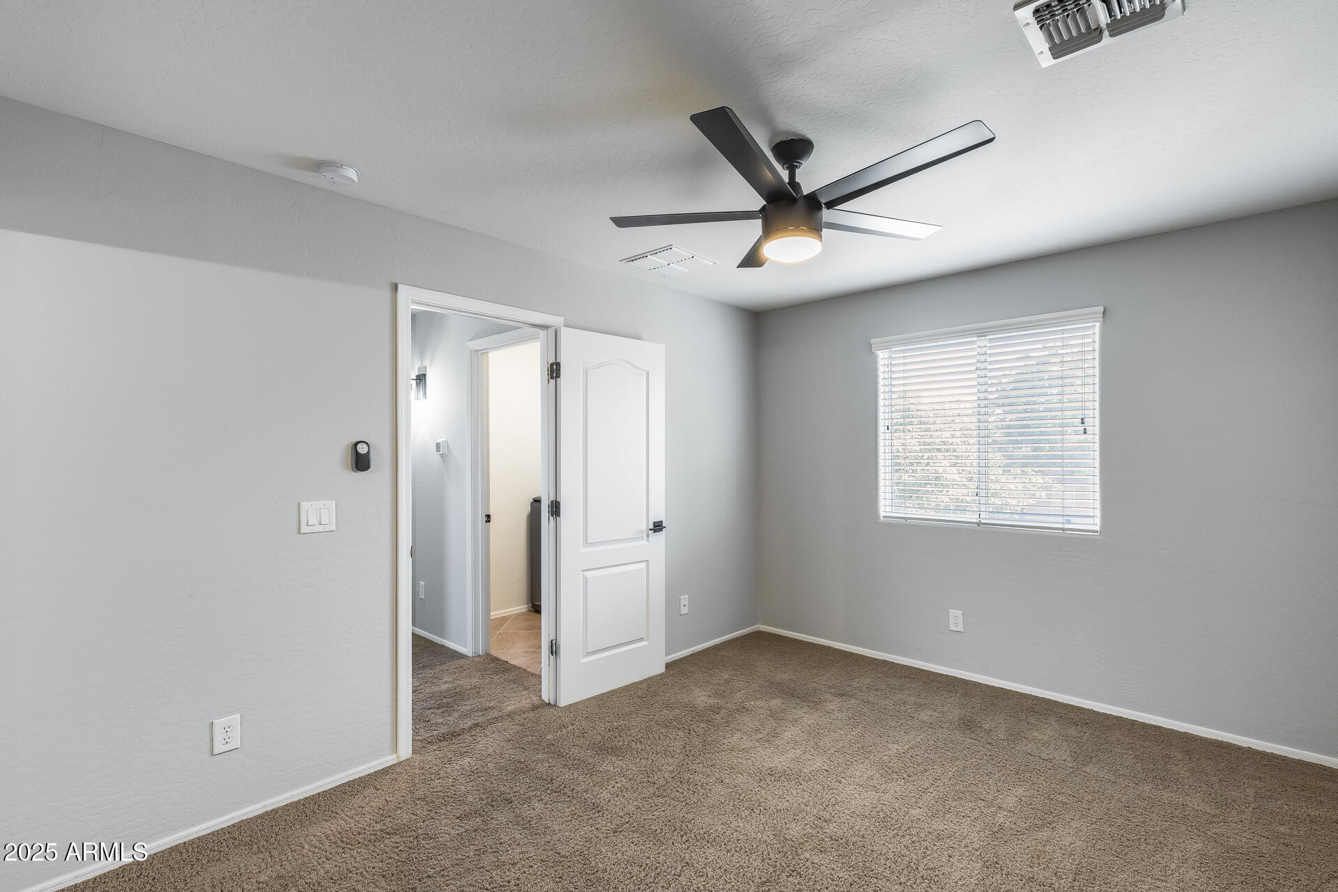 4292 E CARLA VISTA Drive