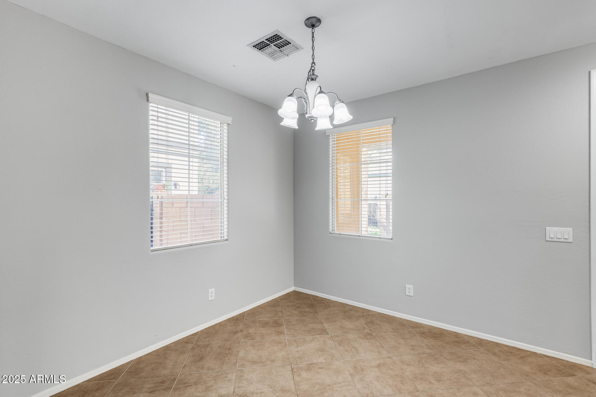 4292 E CARLA VISTA Drive