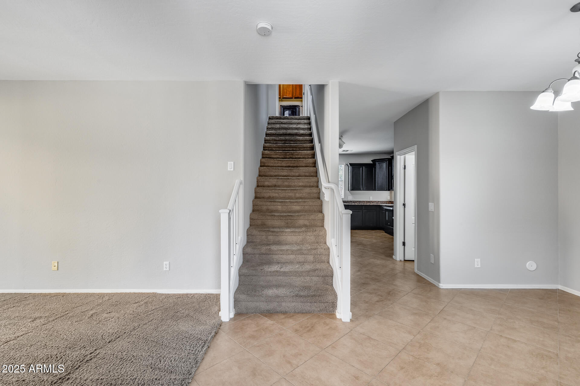 4292 E CARLA VISTA Drive