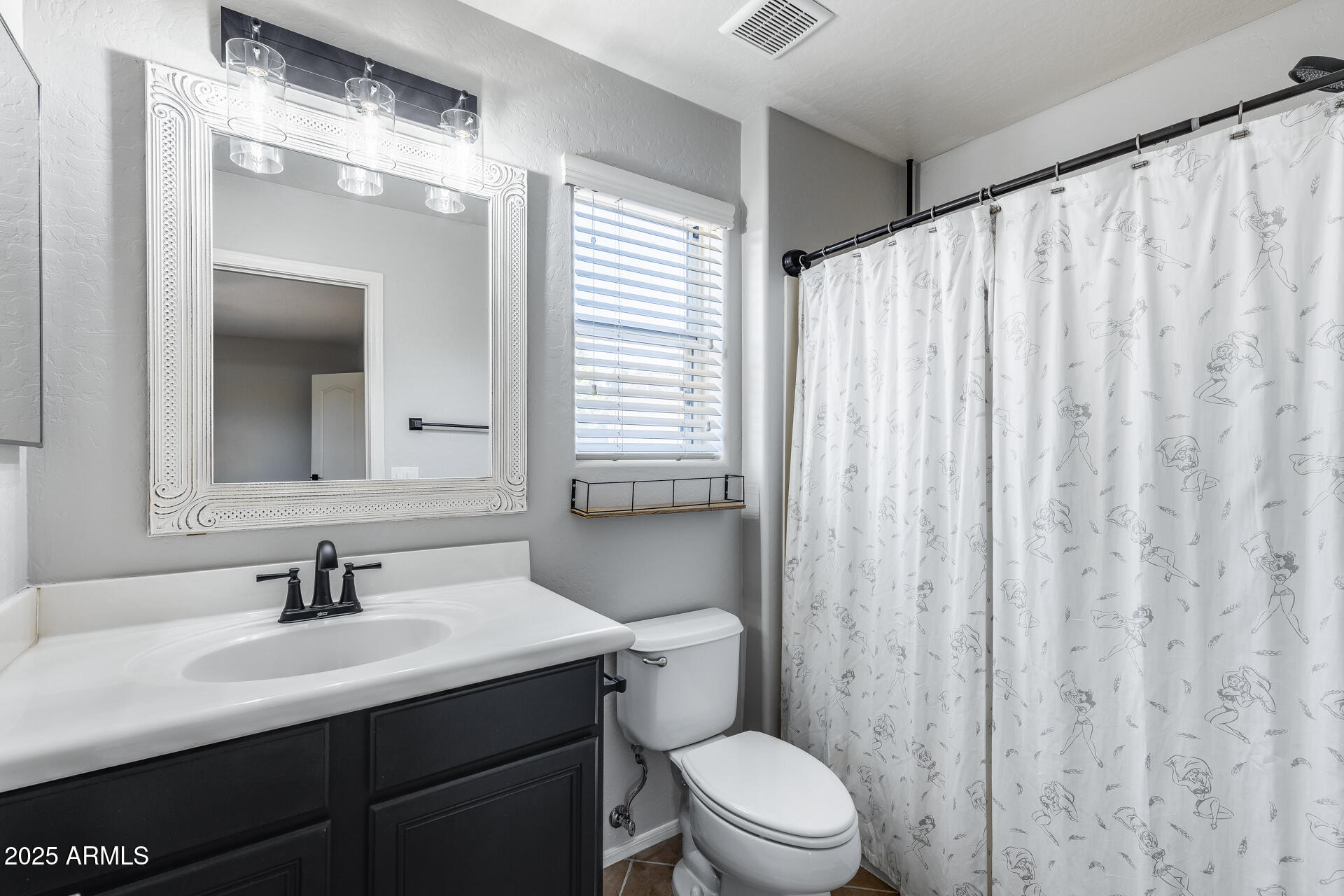 4292 E CARLA VISTA Drive