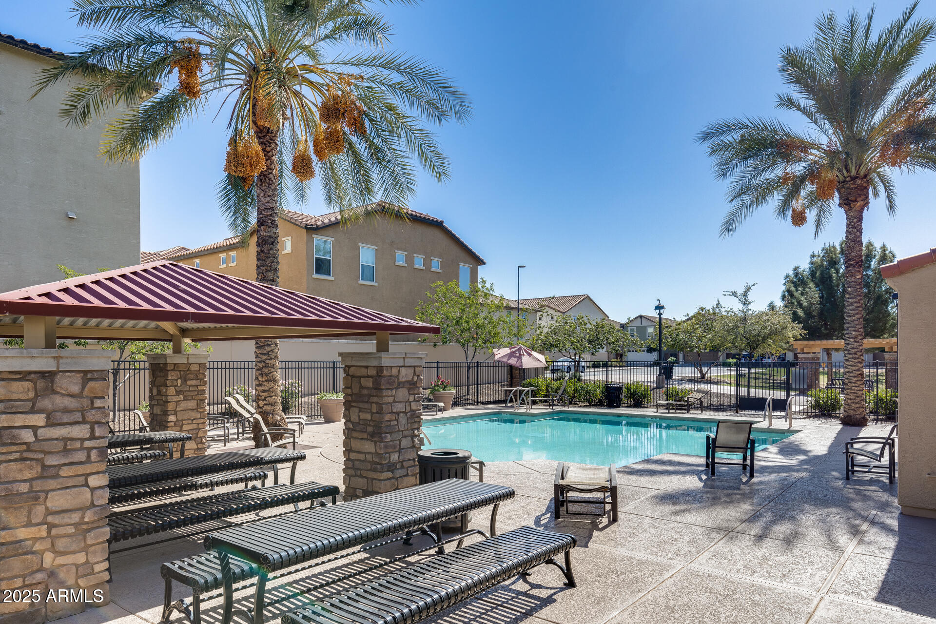 4292 E CARLA VISTA Drive