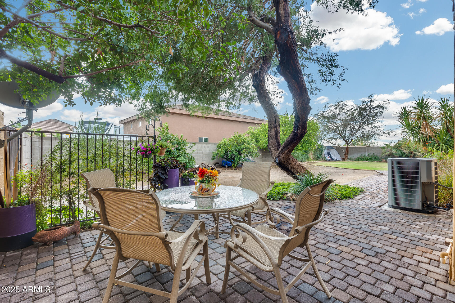 23712 N 104TH Avenue